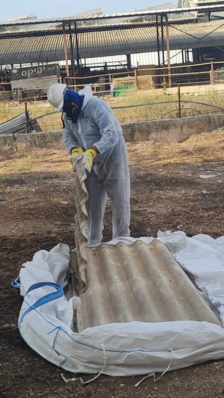 a6b336ad-b101-4fc8-aee7-57c63252b753