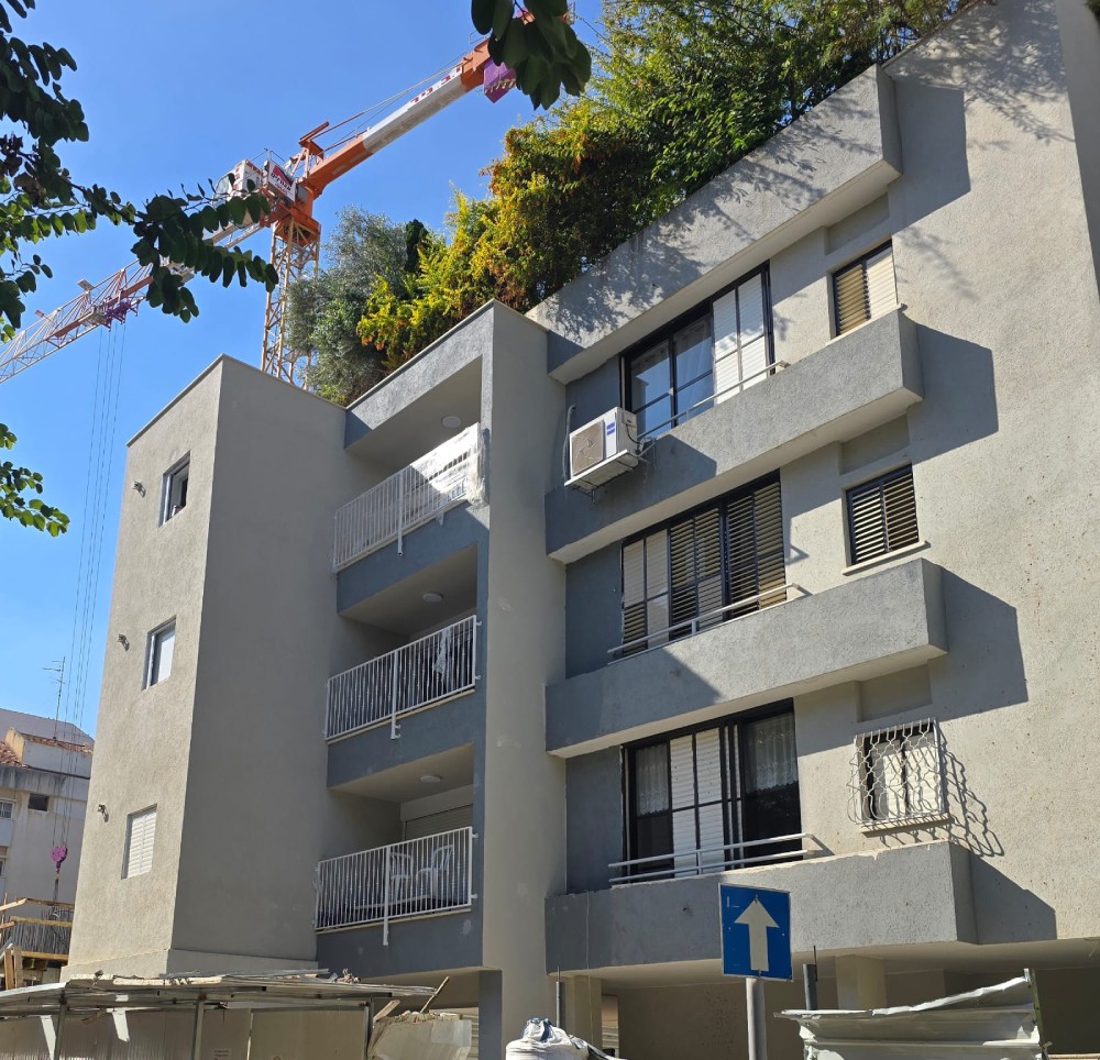 Construction&expansion balconies